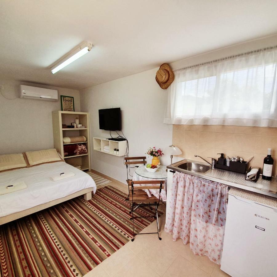 Ferienwohnung Beit Hakerem Hazon Exterior foto